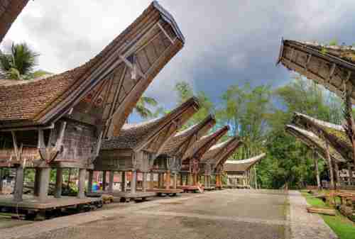 6 Unconventional Attractions in Tana Toraja Every Traveler Should Visit 01 - Finansialku (2)