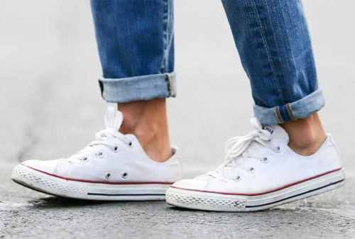 Jangan Jorok! Ini Cara dan Tips Perawatan Sepatu Converse 01 - Finansialku