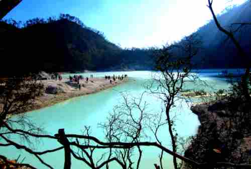 3 New Gems You Must Visit In 2021 To Enjoy Kawah Putih Differently 01 Finansialku