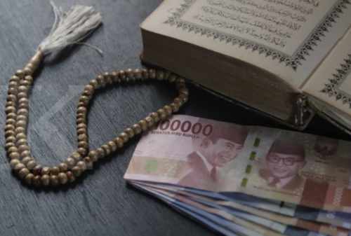 Tantangan Pengembangan Keuangan Syariah di Indonesia dan Upaya Mengatasinya 02