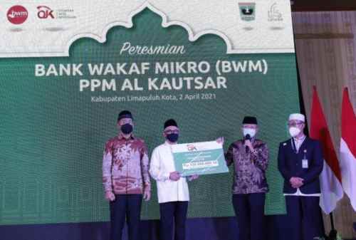 Resmi Berdiri Di 50 Kota, Kenalan Yuk Dengan Bank Wakaf Mikro 01