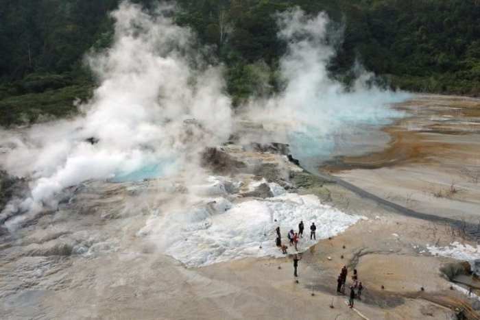 Destinasi Wisata Lampung_Kawah Suoh