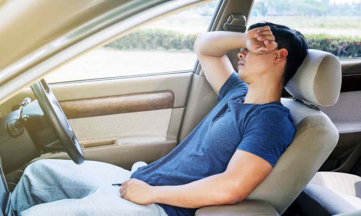 Bahaya Tidur Dalam Mobil AC Menyala Cover