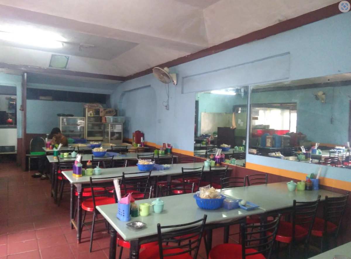 tempat makan terdekat_Coto Makassar Ampera Daeng Memang - Zomato