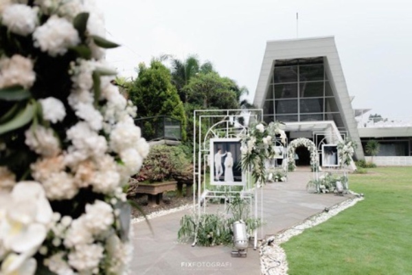 Rekomendasi Gedung dan Hotel Pernikahan Terbaik di Bandung 04 - Finansialku Rekomendasi Gedung dan Hotel Pernikahan Terbaik di Bandung 04 - Finansialku