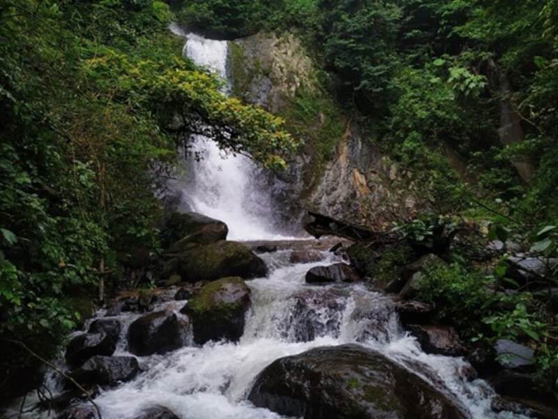 wisata subang_curug cikaruncang wisata subang_curug cikaruncang