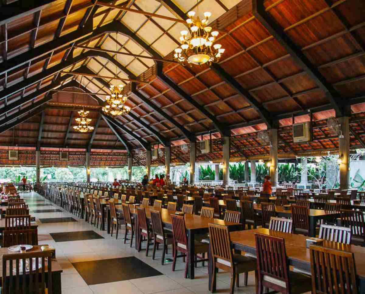 restoran suasana nyaman lembur kuring