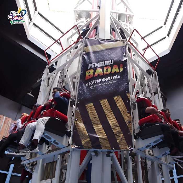 Wahana Trans Studio Bandung_Pemburu Badai Wahana Trans Studio Bandung_Pemburu Badai