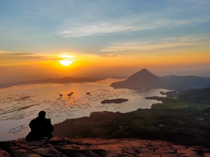 wisata purwakarta_gunung lembu wisata purwakarta_gunung lembu