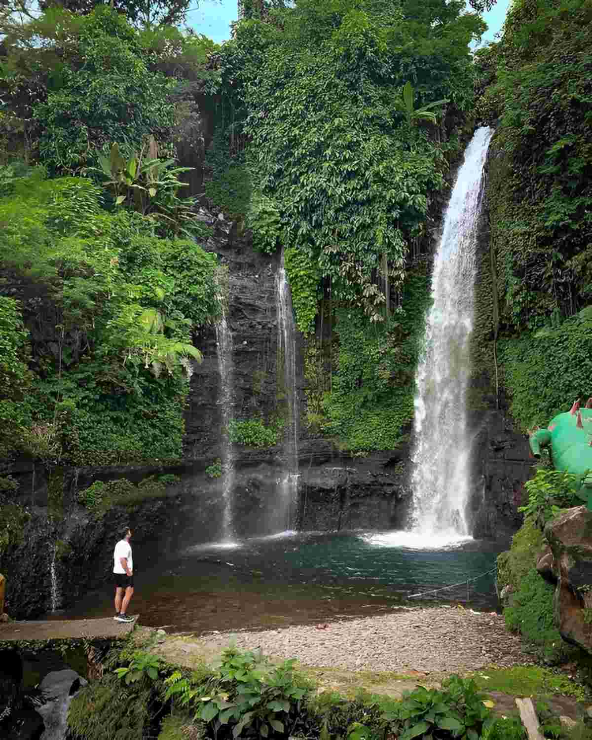 wisata air terjun_Curug Luhur