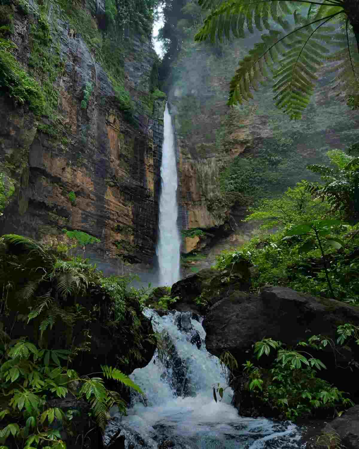 wisata air terjun_Kapas Biru