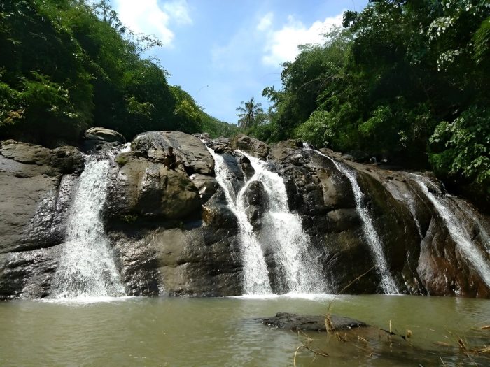 wisata purwakarta_curug suhada