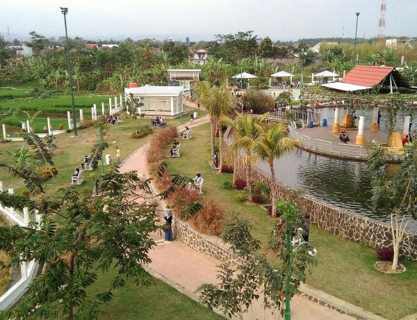 Wisata Purwokerto_Taman Balai Kemambang