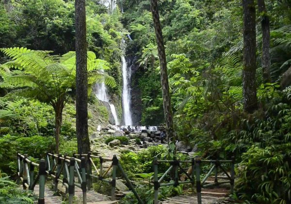 wisata puncak-curug tujuh
