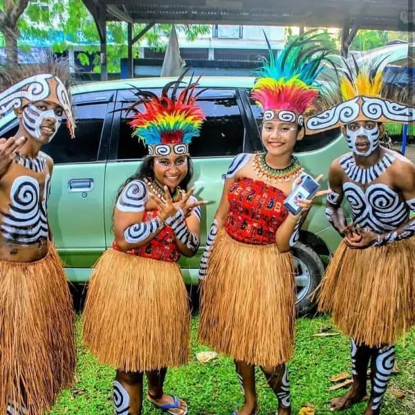 pakaian adat Papua_Rok Rumbai
