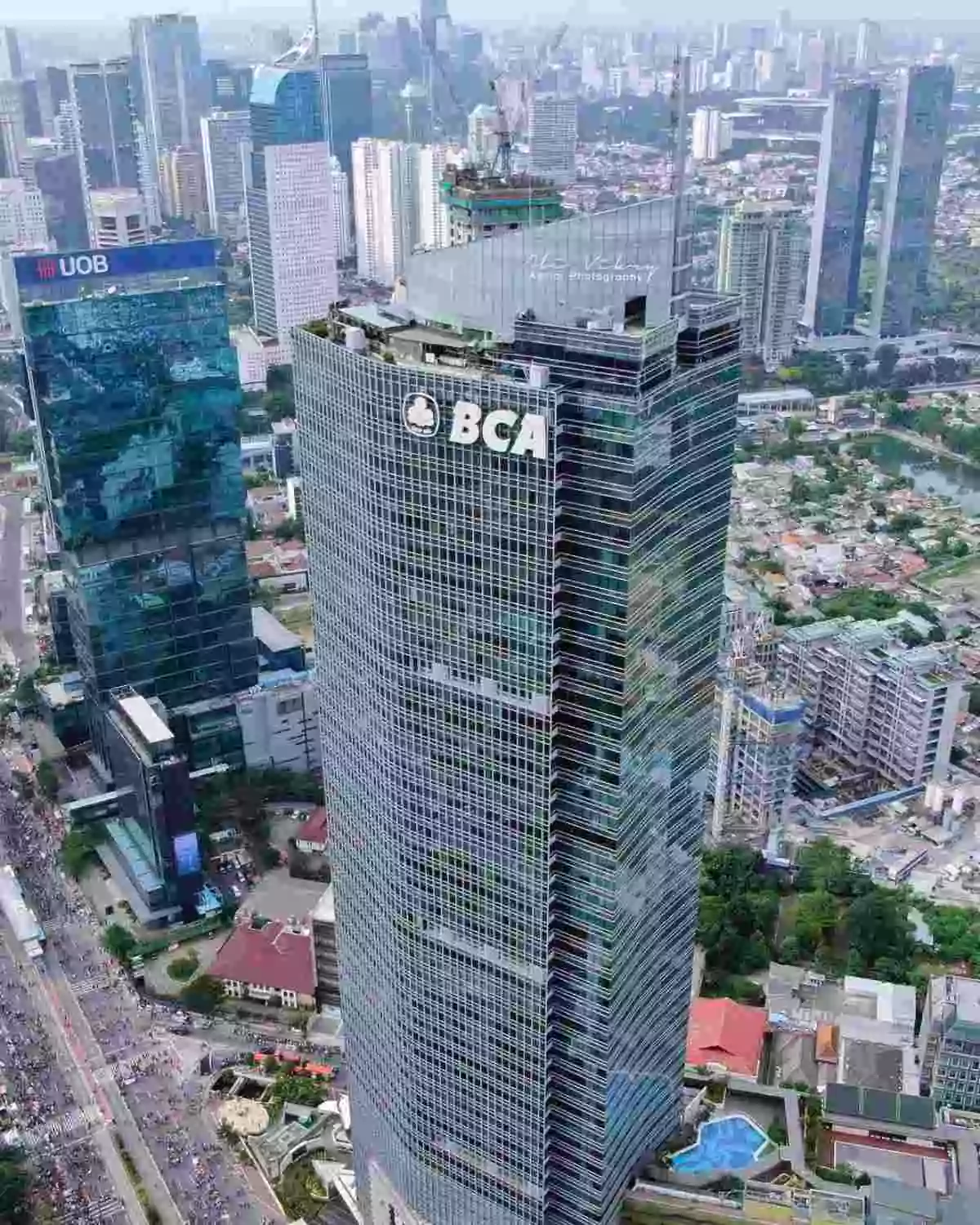 gedung tertinggi di indonesia_menara bca jakarta