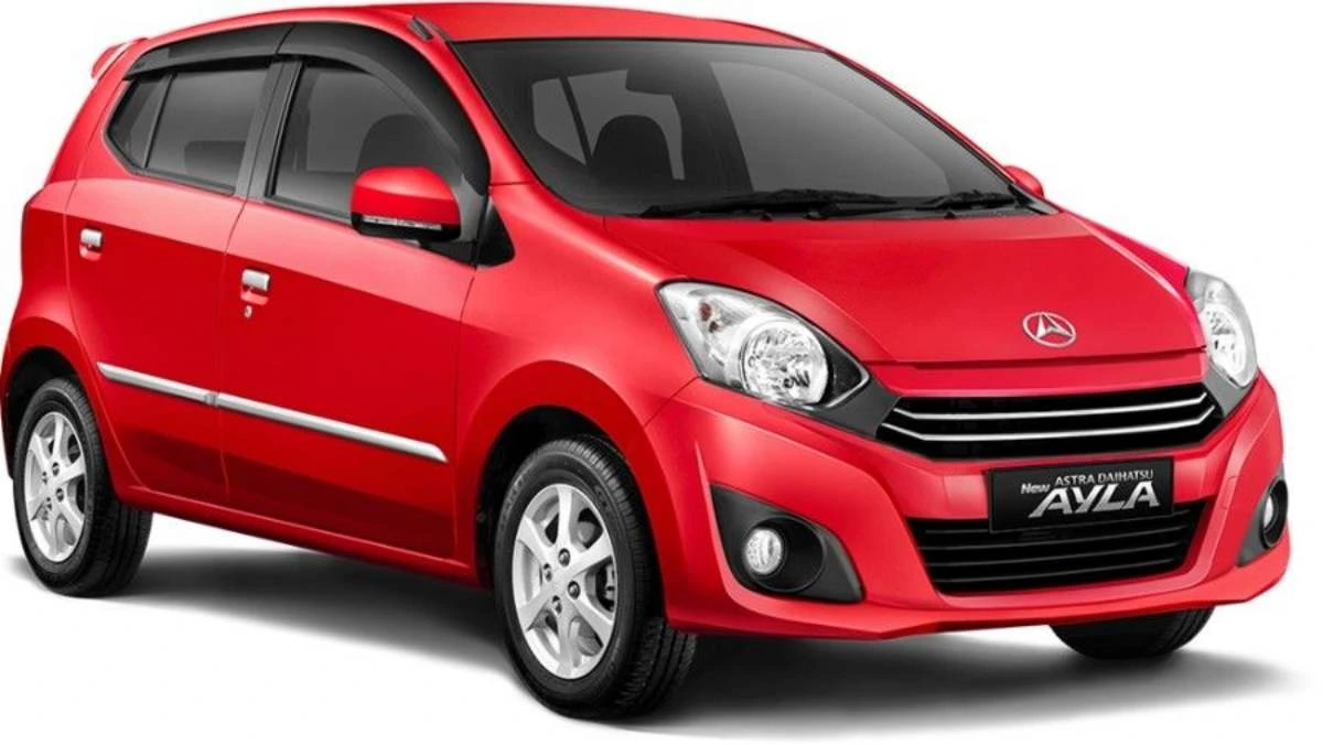 mobil kecil_Daihatsu Ayla mobil kecil_Daihatsu Ayla