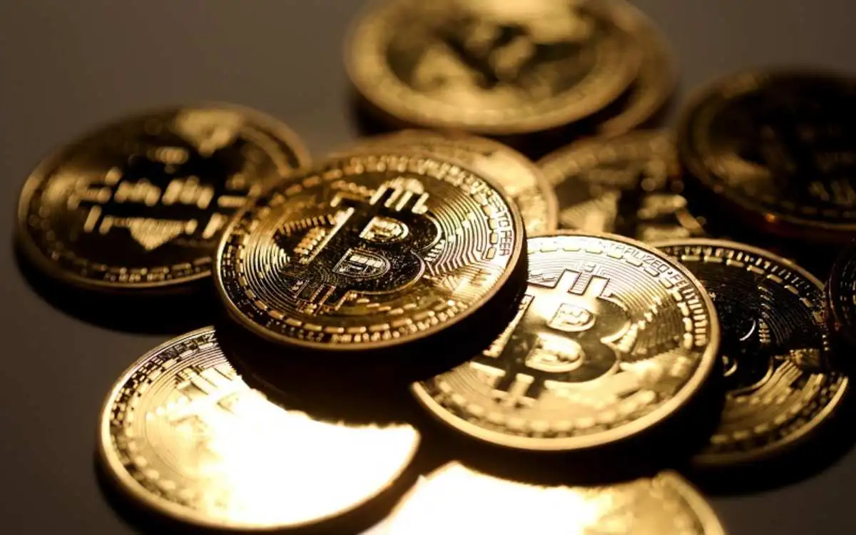 bitcoin 1 bitcoin 1