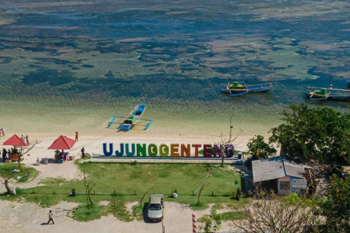 wisata alam sukabumi_Pantai Ujung Genteng