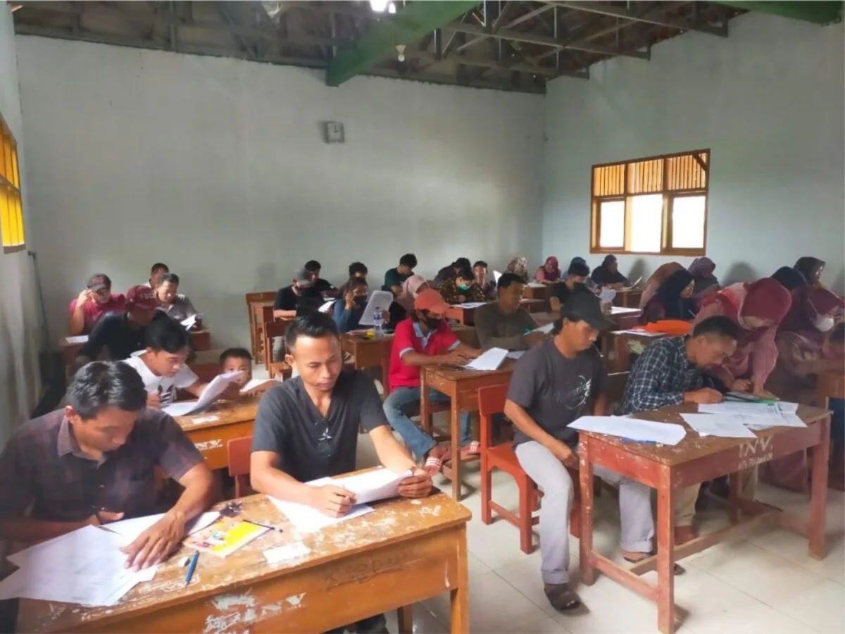 biaya sekolah paket c