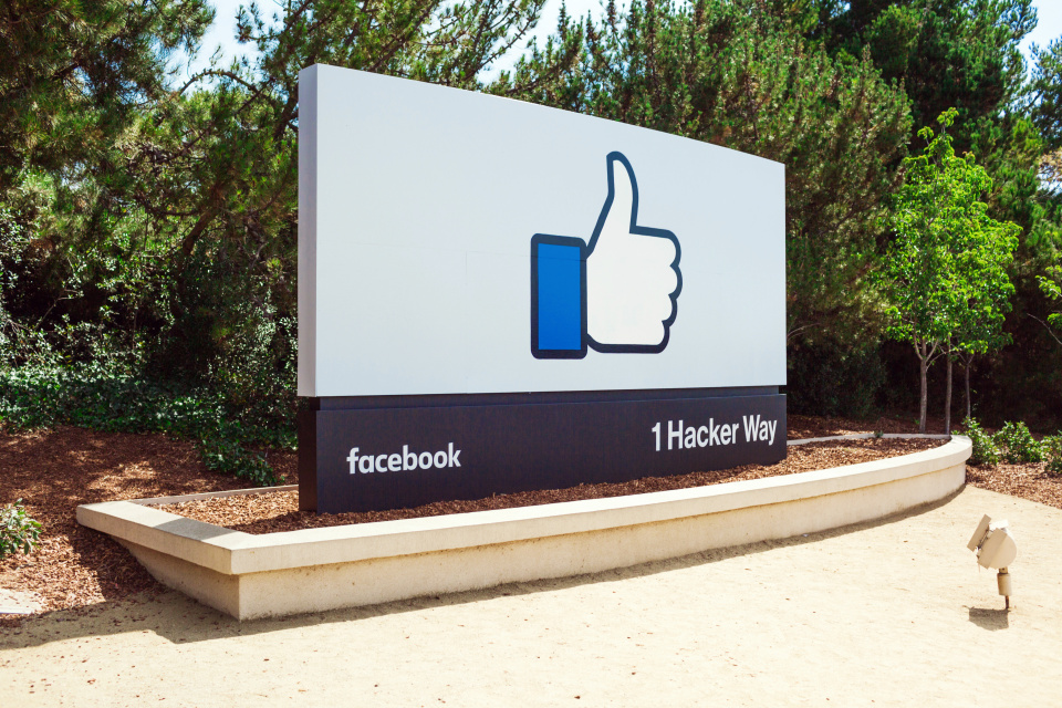 Facebook (FB) Has Investors Hitting The “Like” Button