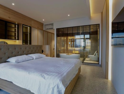 Nhà 5 tầng ven sông Nam Hòa Xuân, giá 20 tỷ