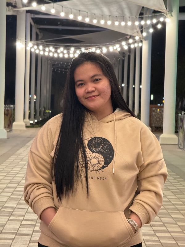 Vivian - Filipino Maid