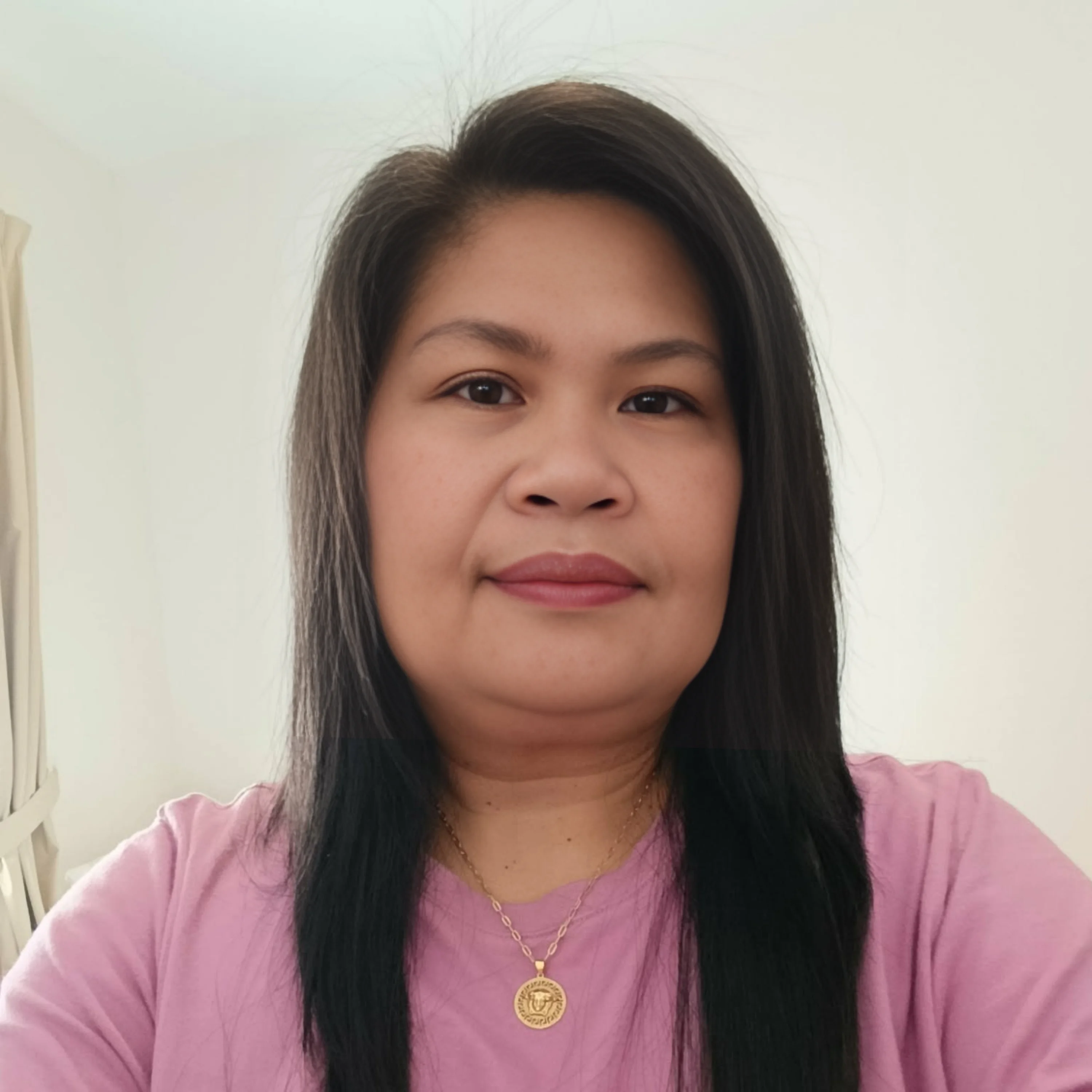 Arlyn - Filipino Maid