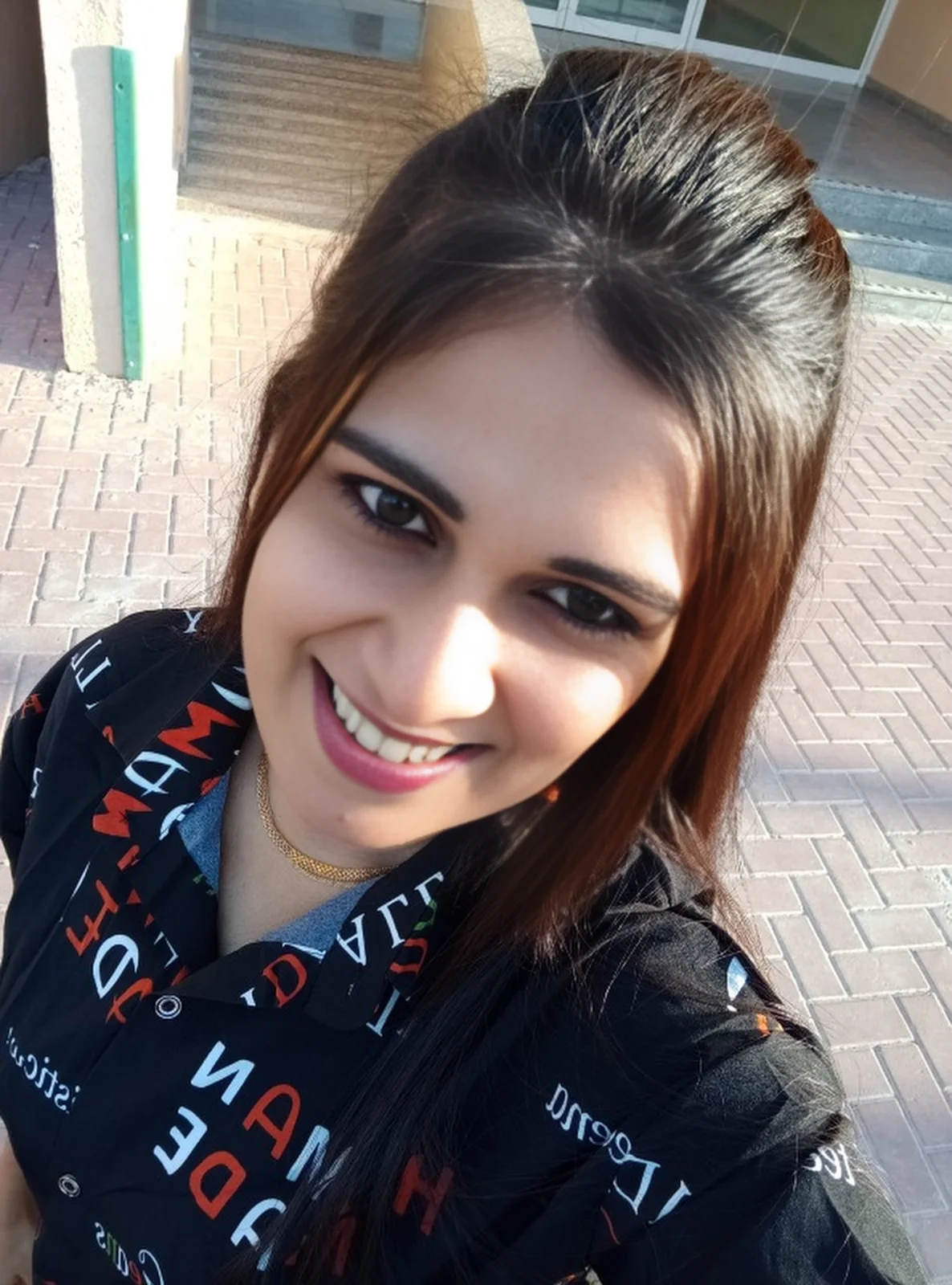 Dinosha - Sri Lankan Maid