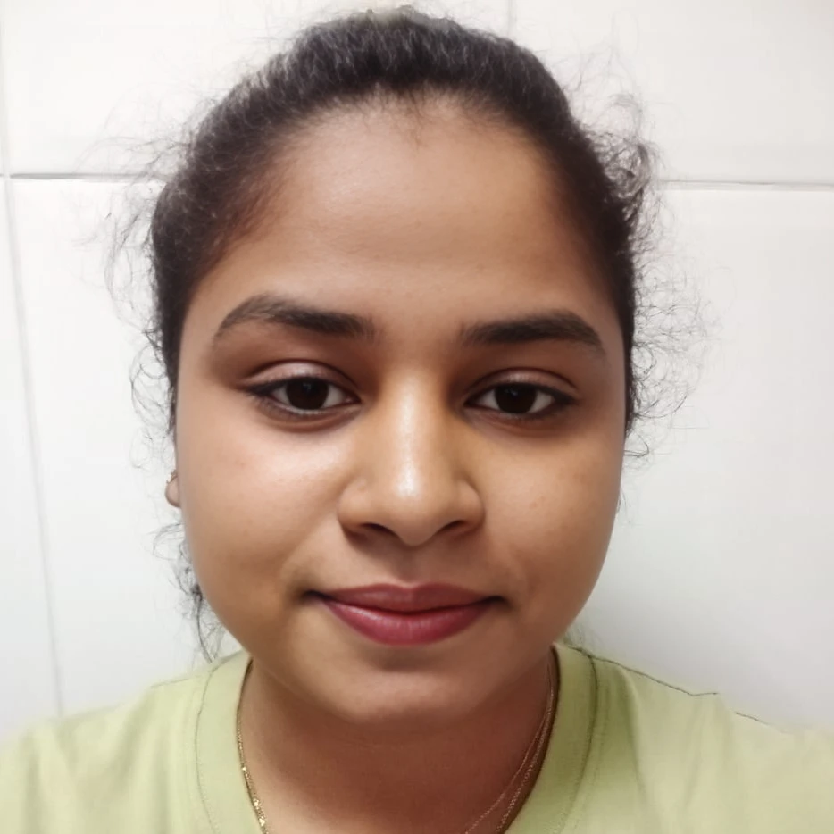 Waruni - Sri Lankan Nanny / Maid