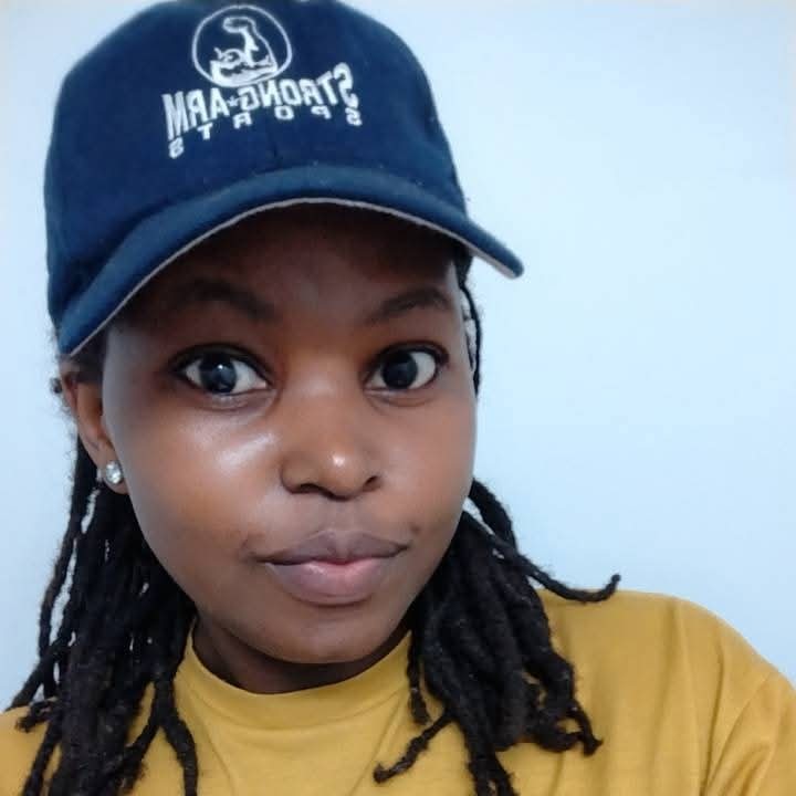 Leah - Kenyan Babysitter