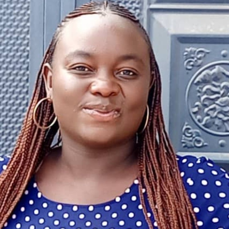 Samantha - Zimbabwean Nanny