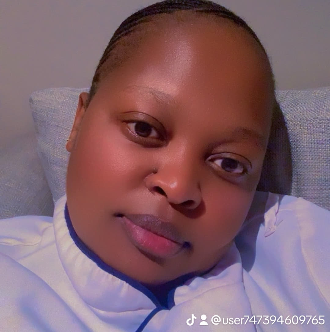 Monyenyane - South African Nanny