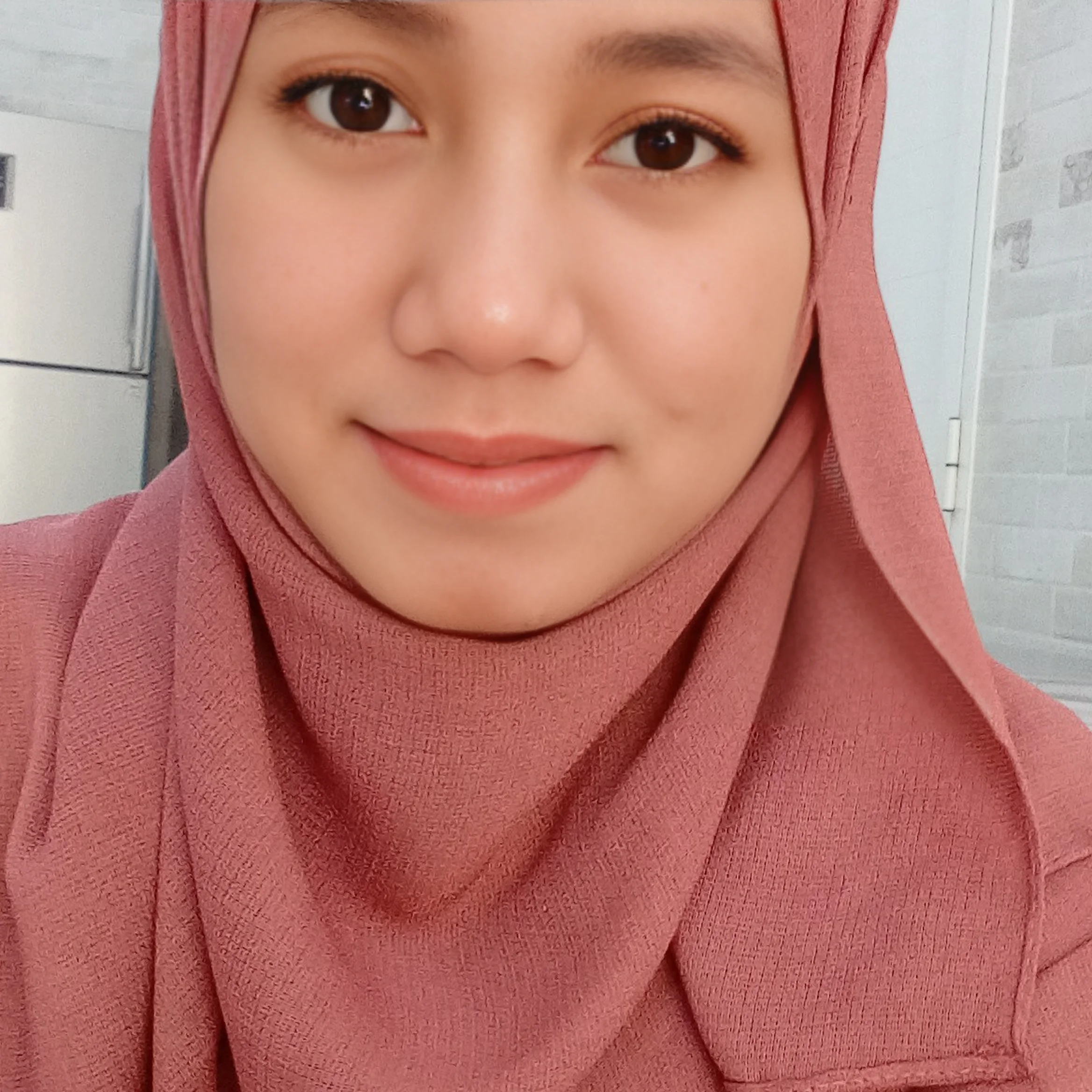 Yulianti - Indonesian Nanny / Maid