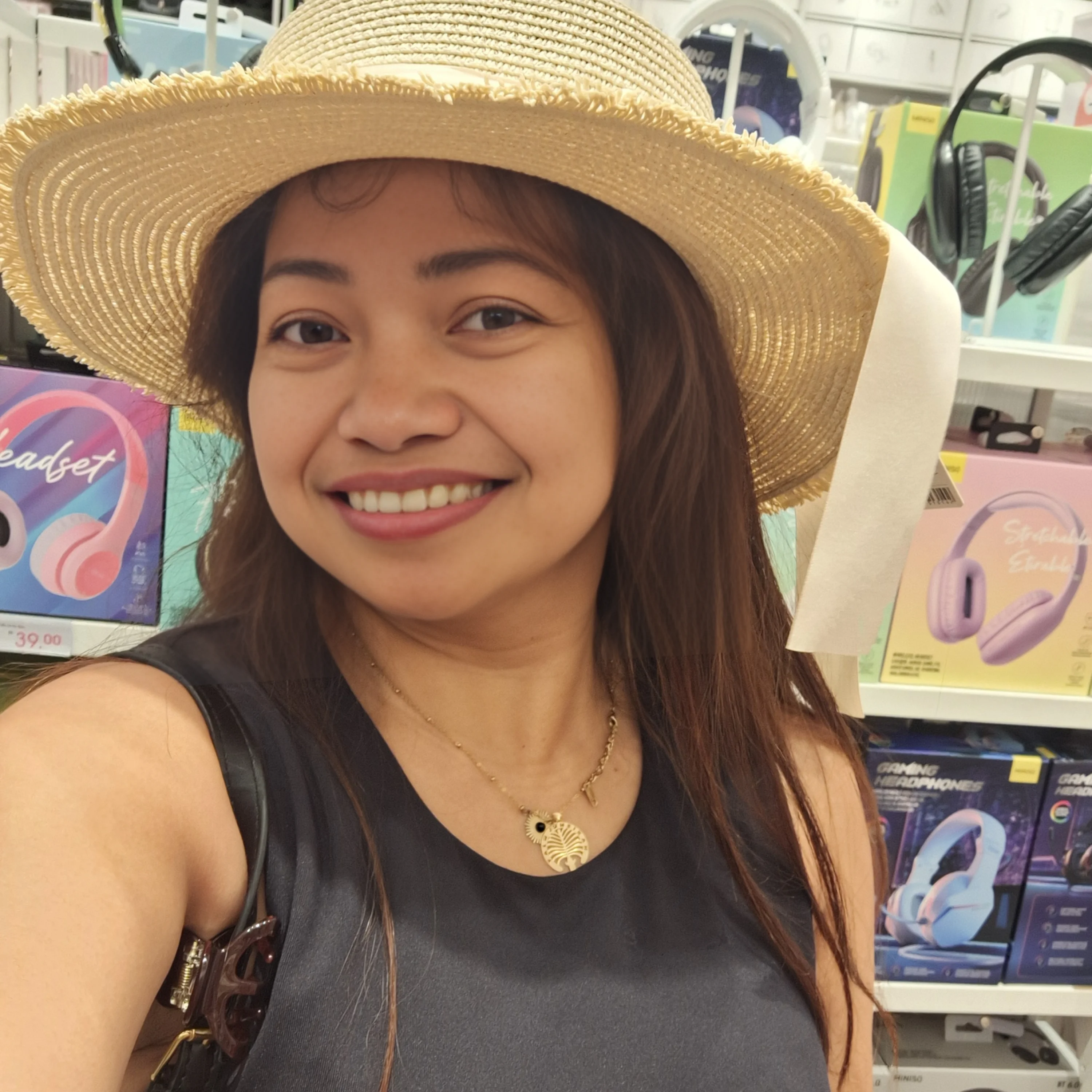 Michelle - Filipino Maid