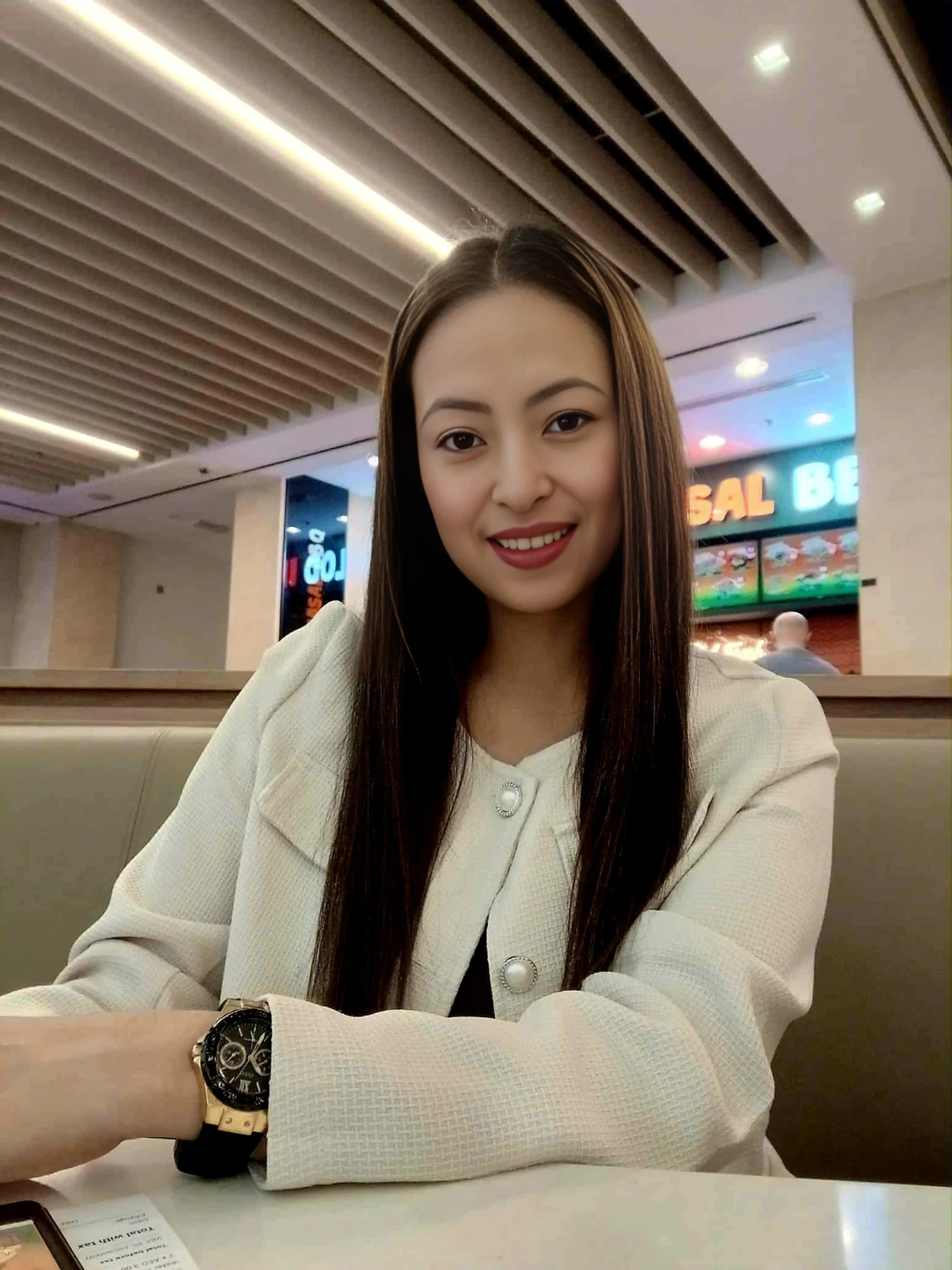 Florie - Filipino Maid / Nanny