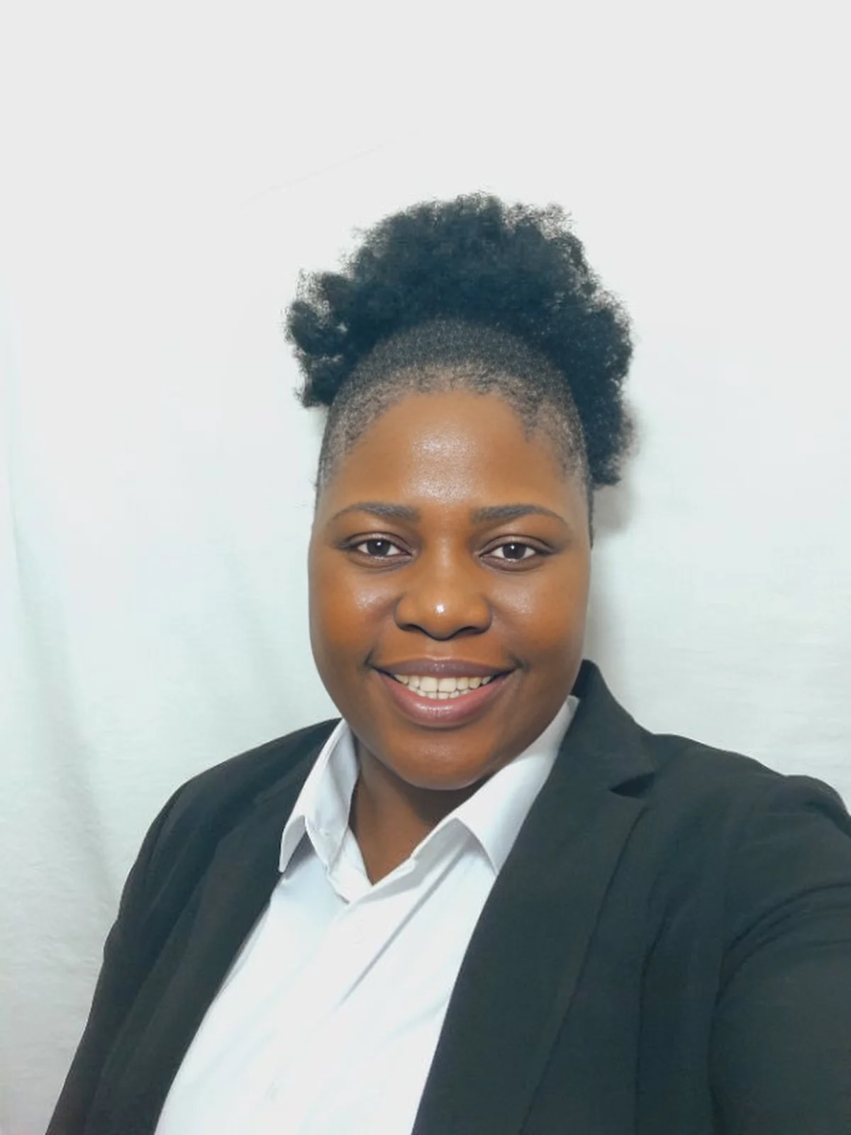 Laiza - Zimbabwean Nanny
