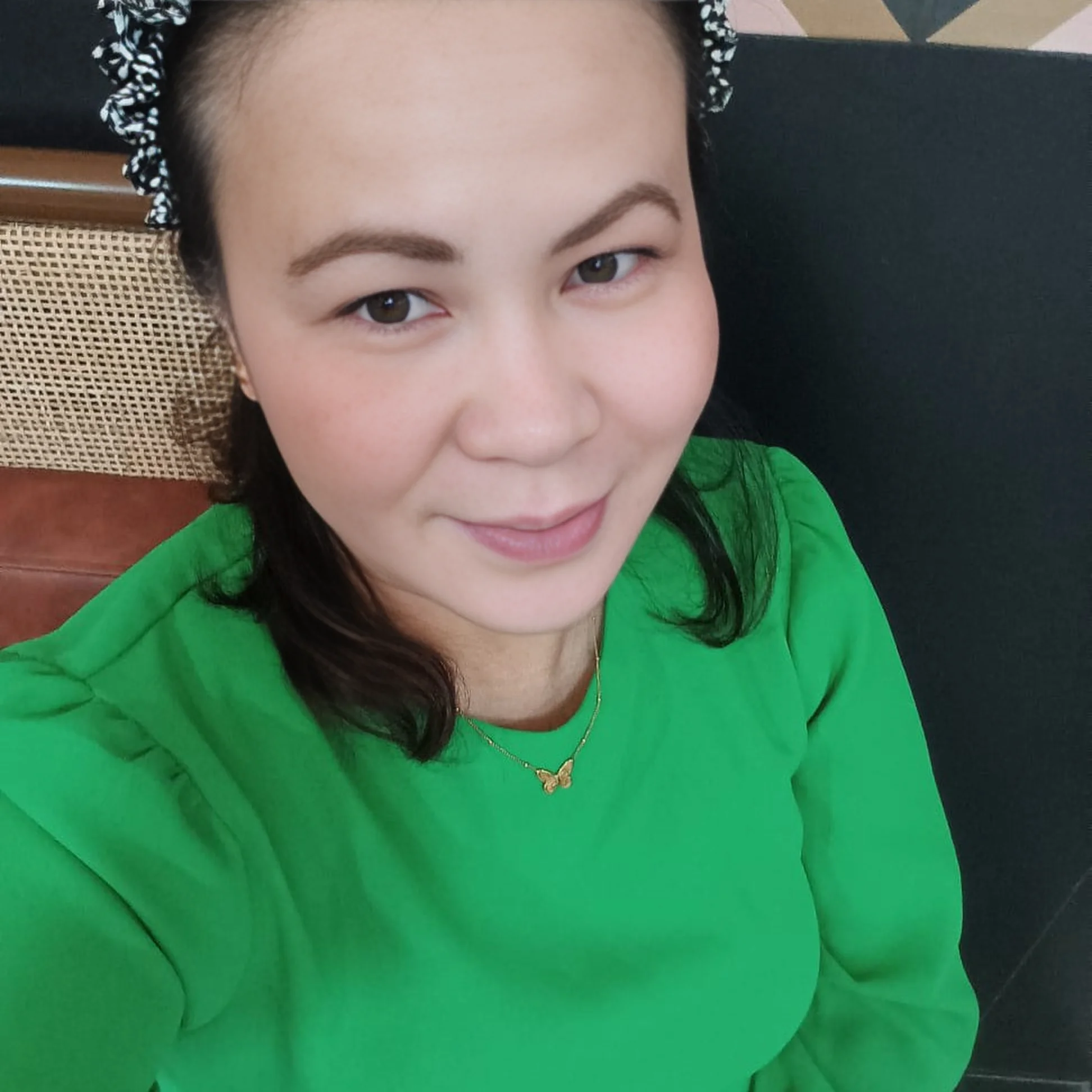 Dela - Filipino Babysitter