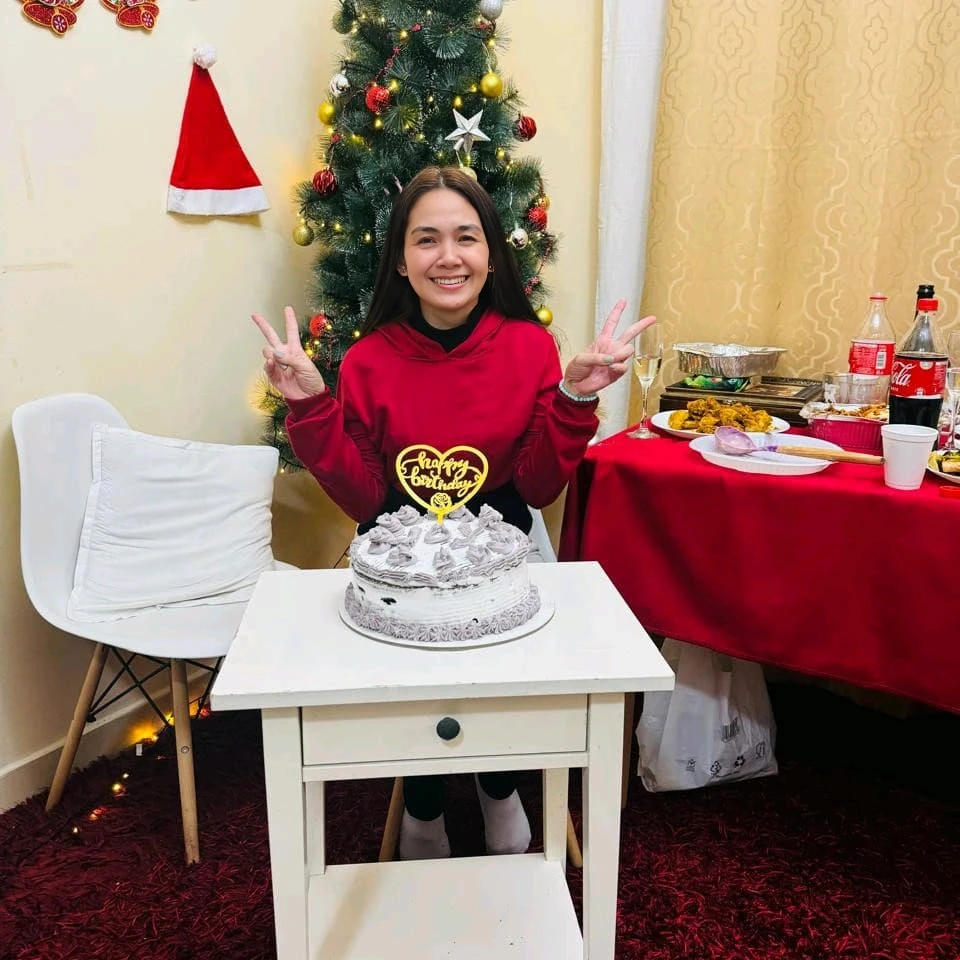 Mary - Filipino Babysitter