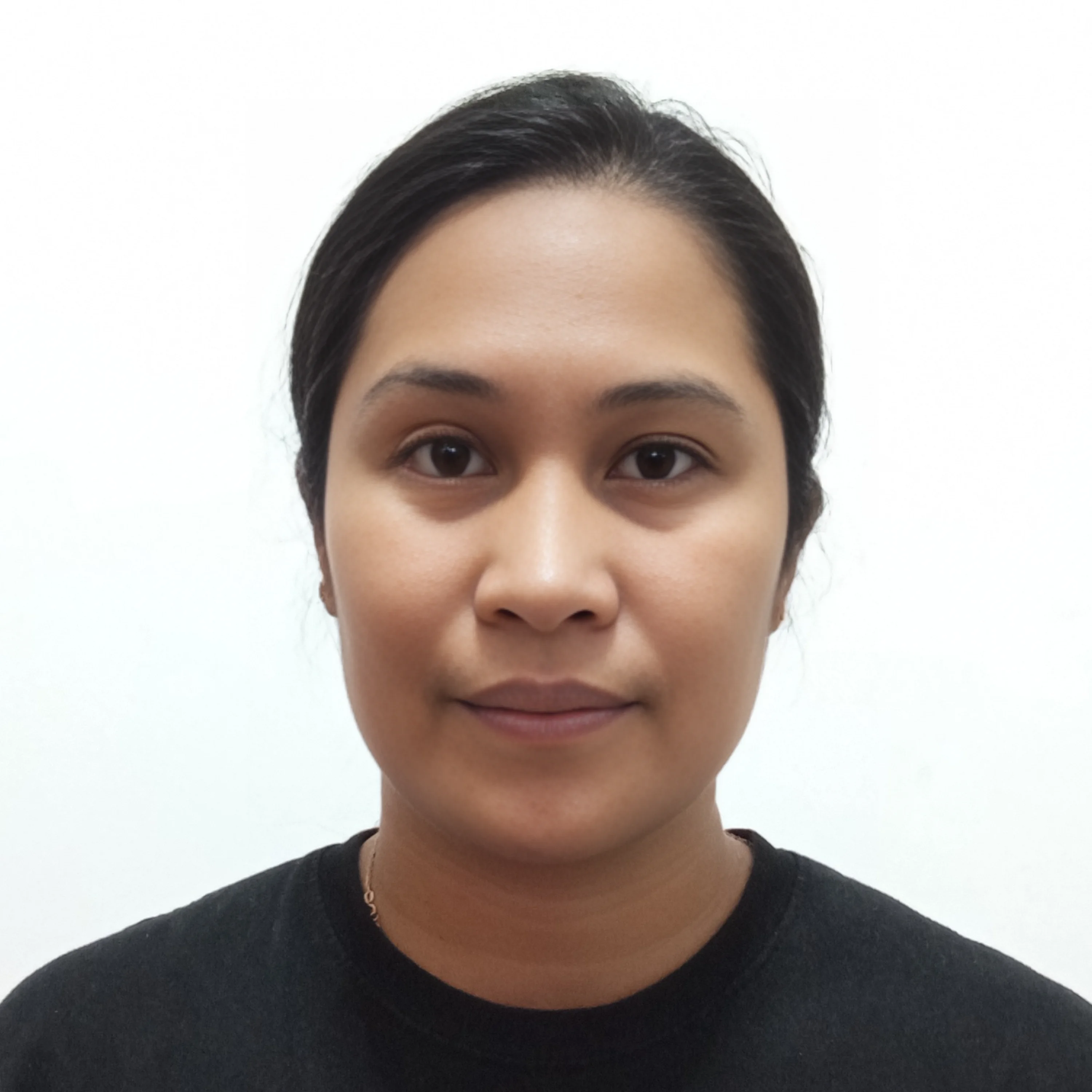 Bobbie - Filipino Nanny / Maid