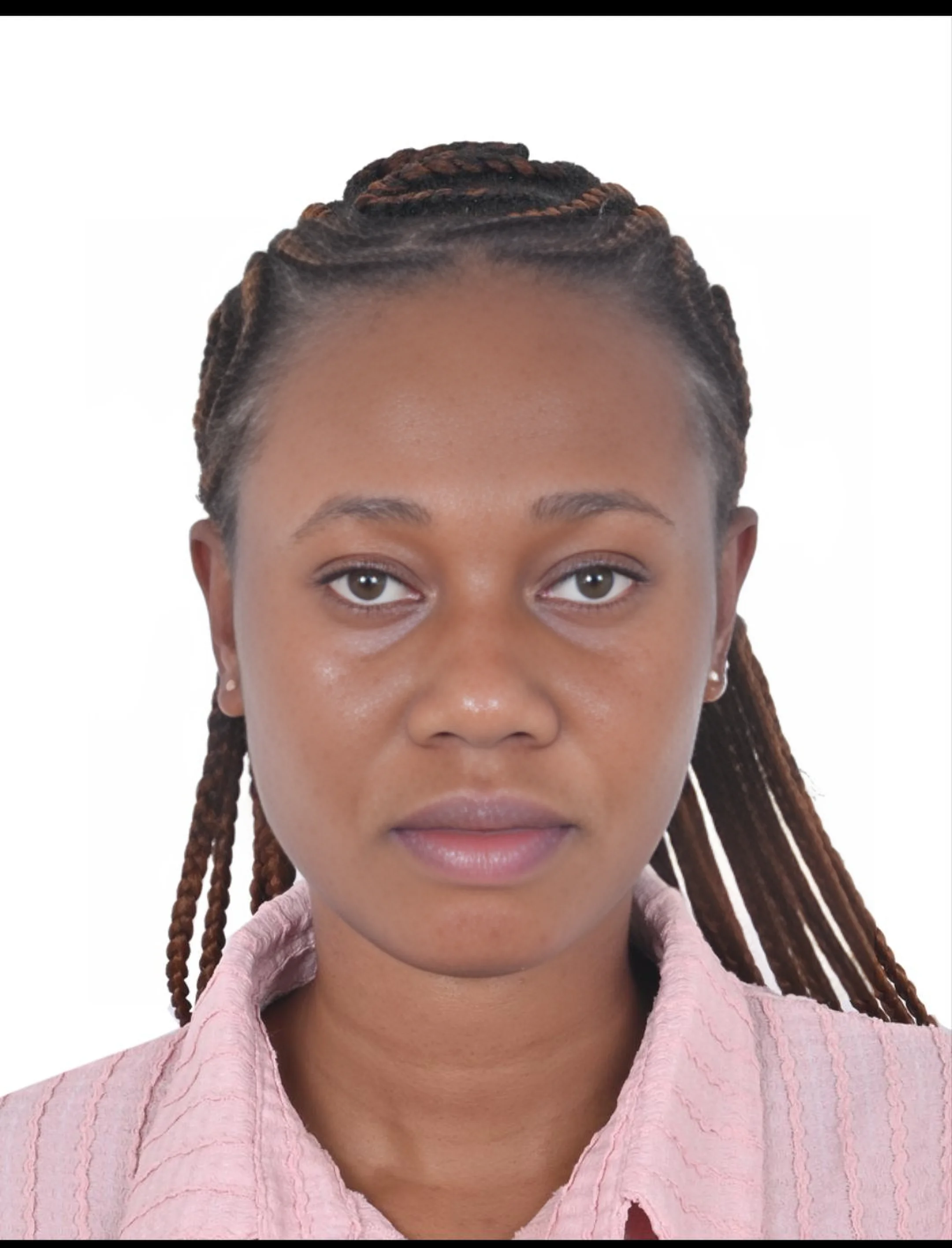 Edna - Ghanaian Nanny / Maid
