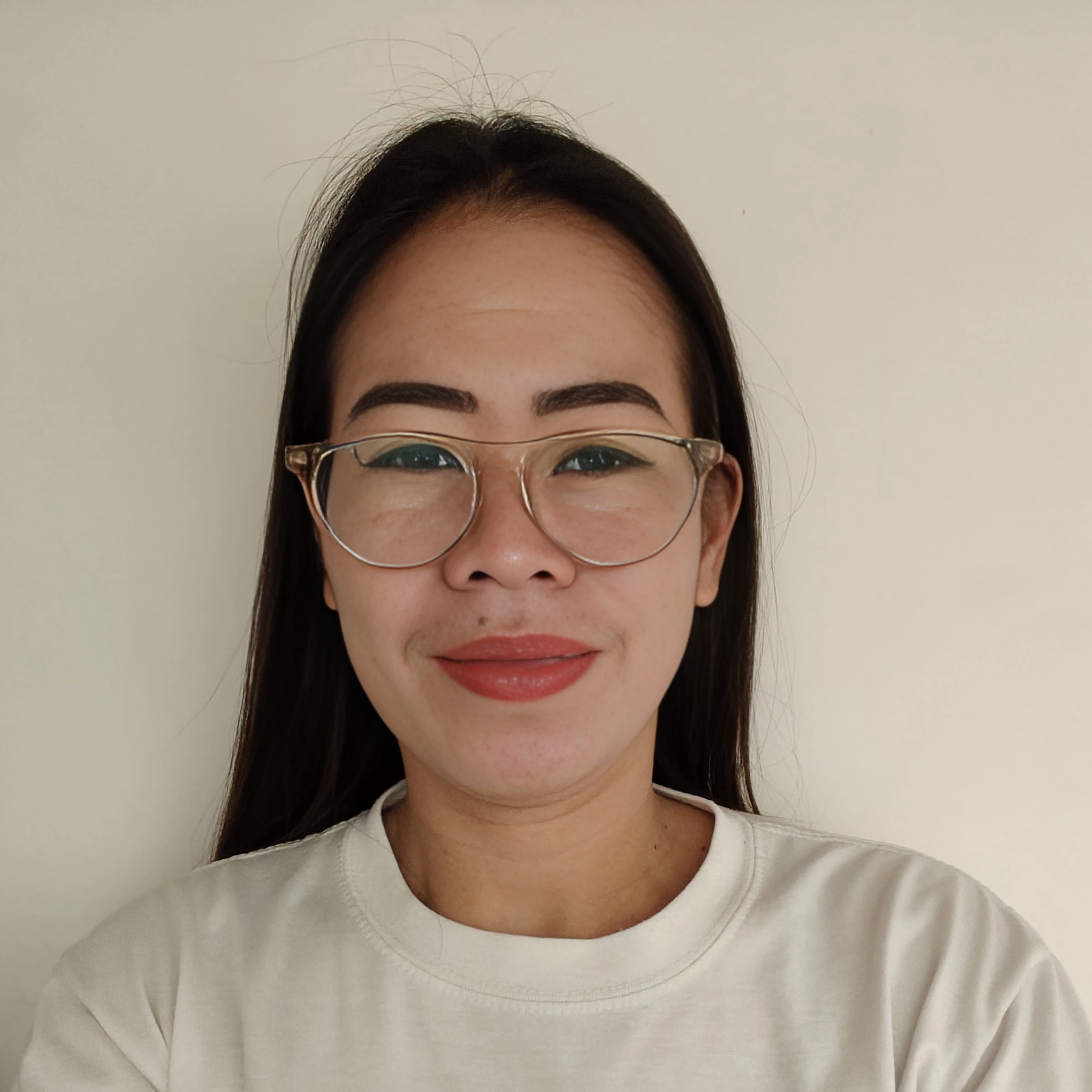 Elisa - Filipino Nanny / Caregiver