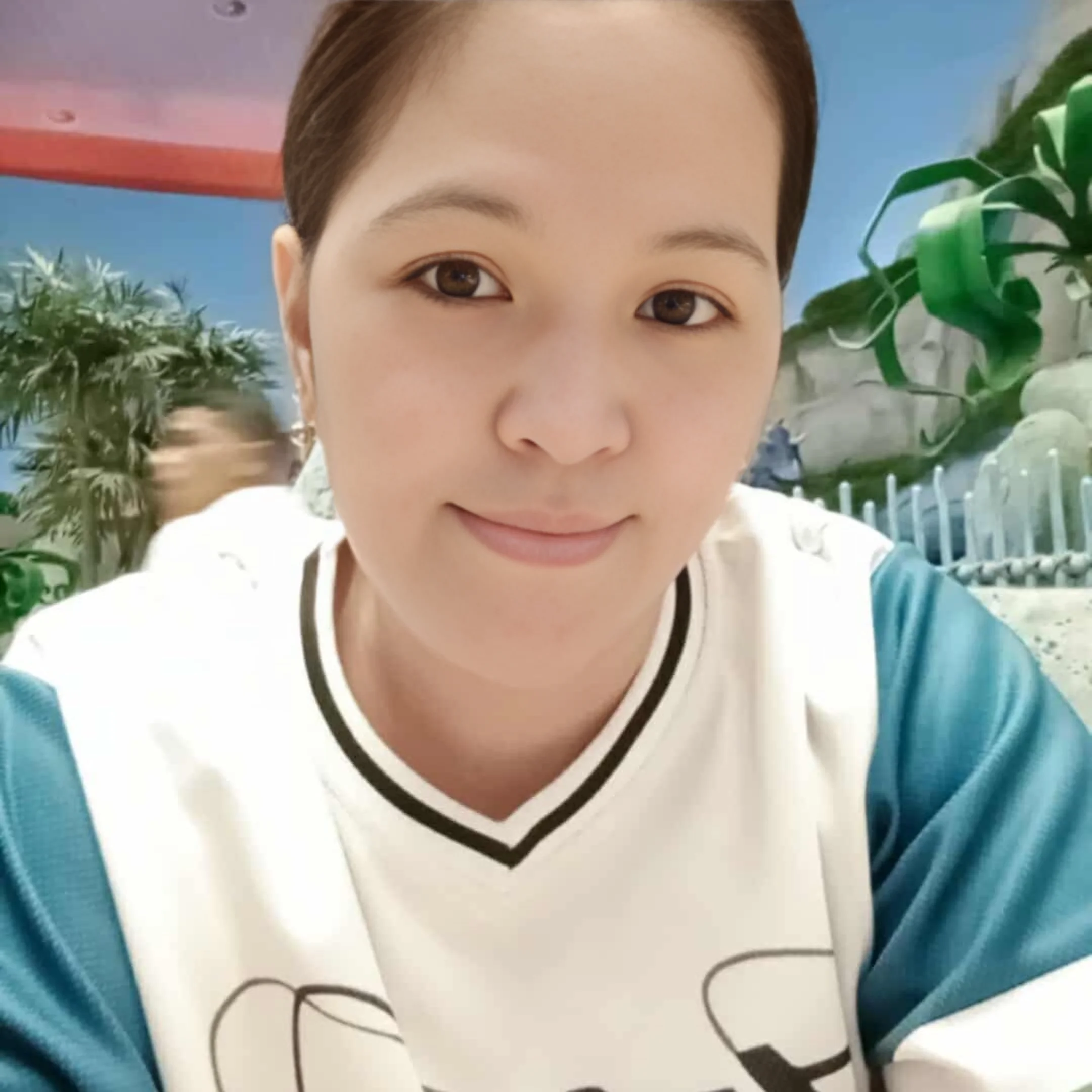 Jenalisa - Filipino Maid