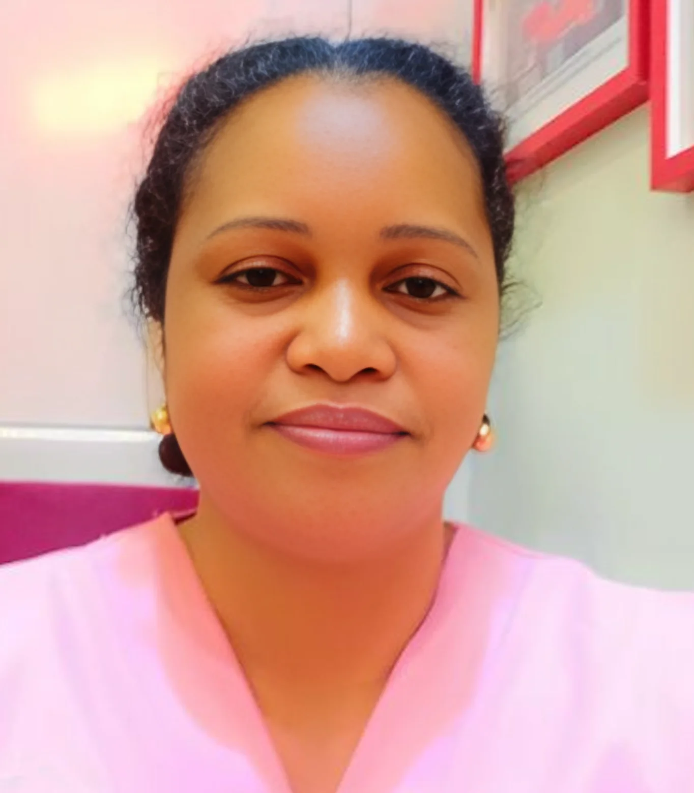 Noelie - Malagasy Maid