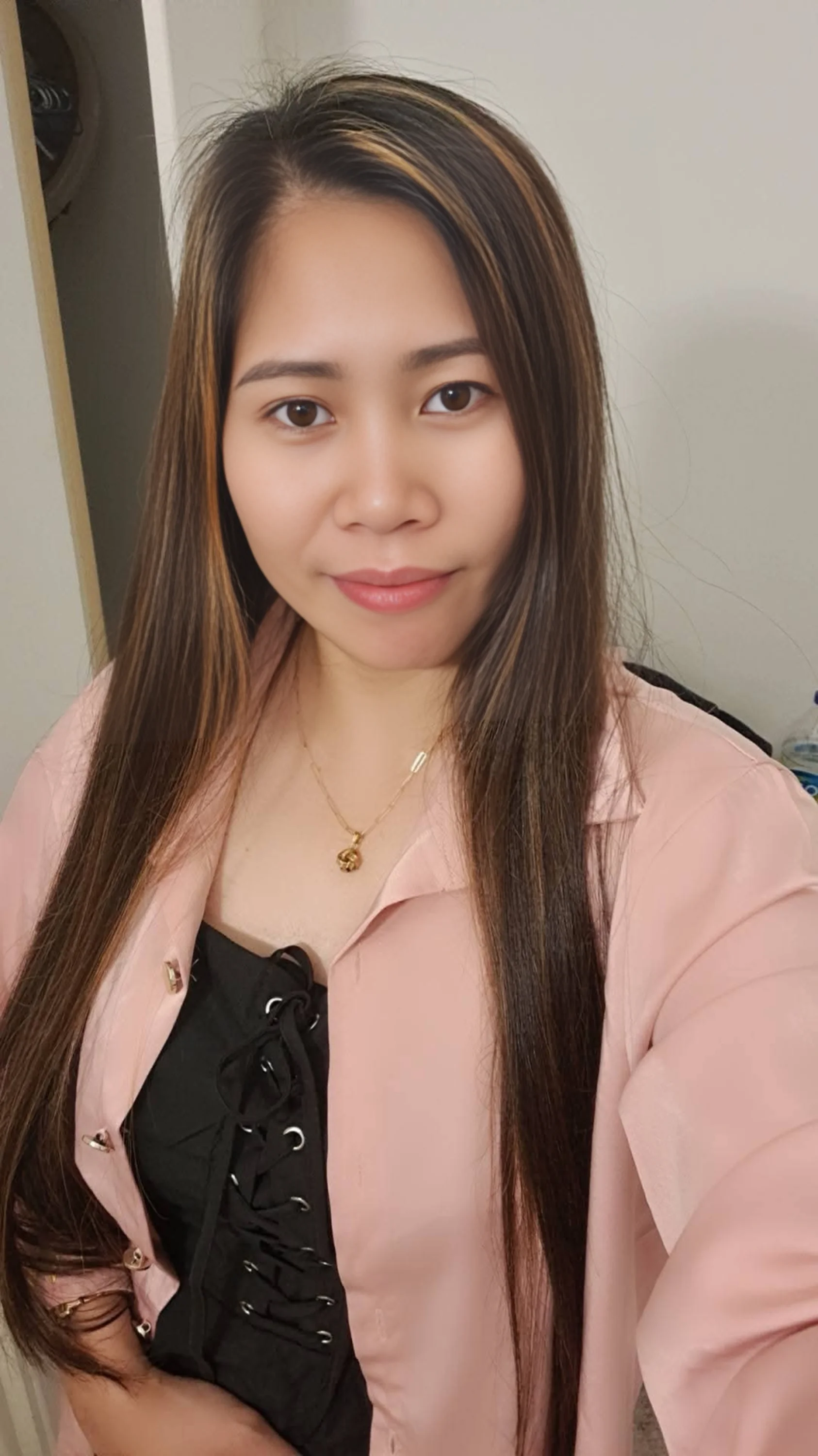 Cristine - Filipino Nanny / Maid / Eldercare