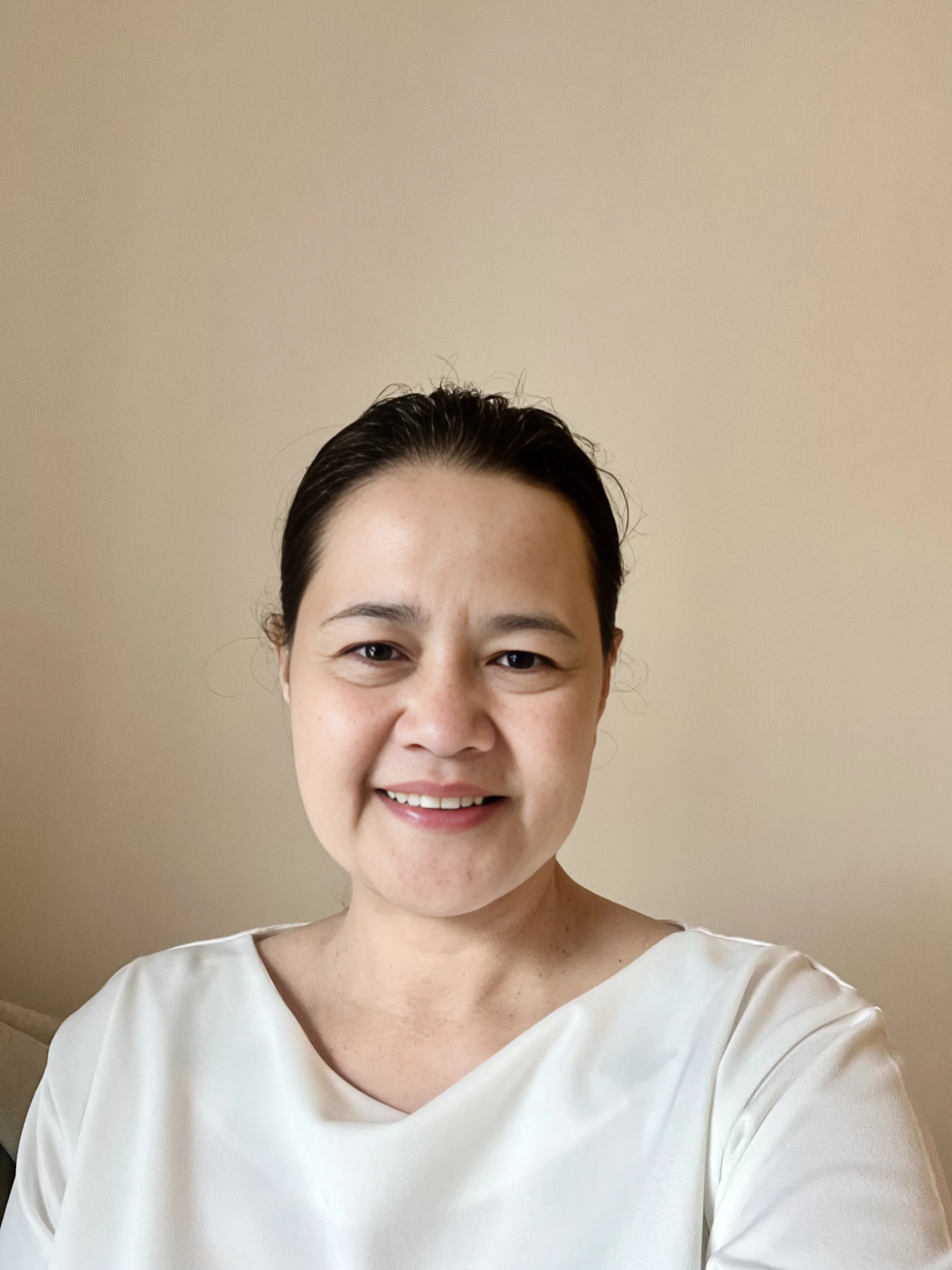 Mary - Filipino Nanny / Maid