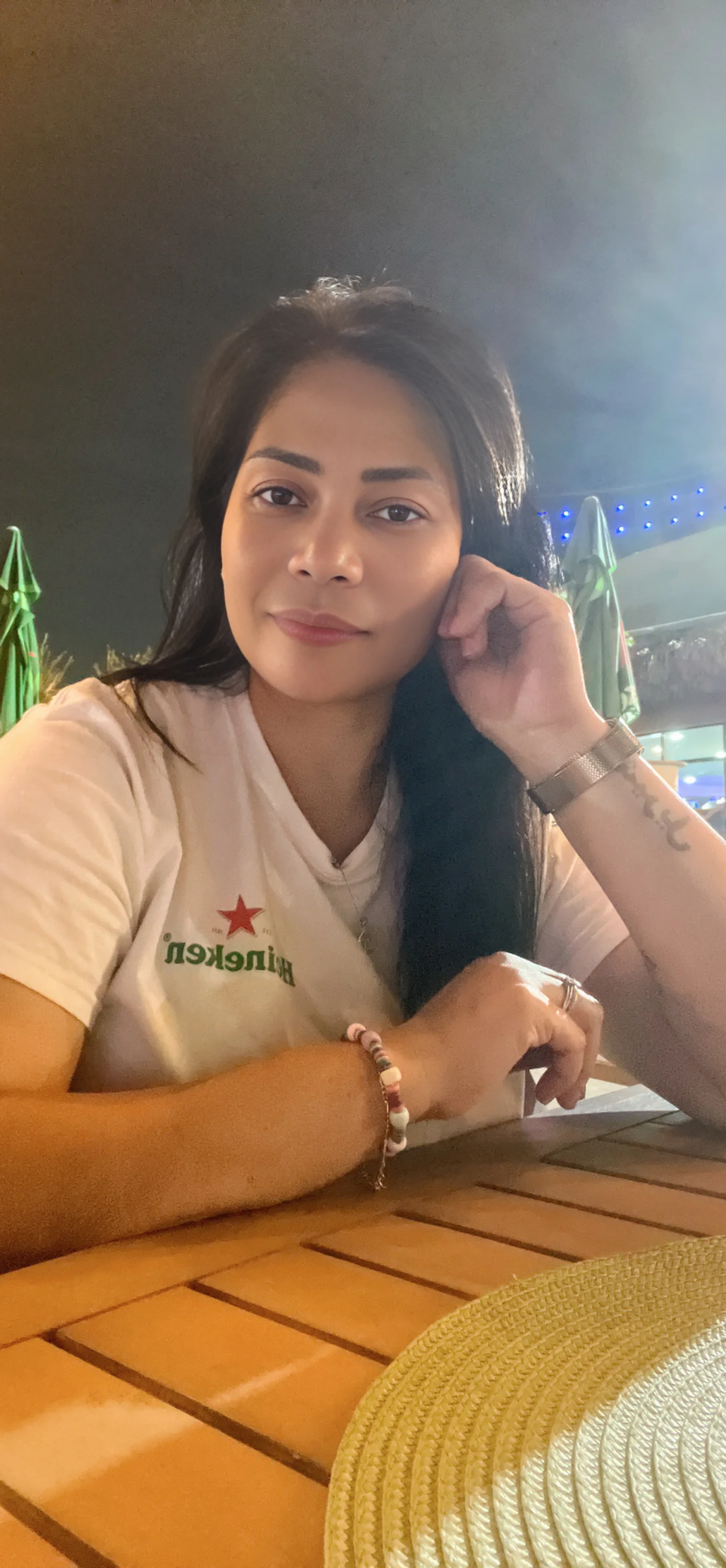 Cheryl - Filipino Nanny / Maid / Eldercare