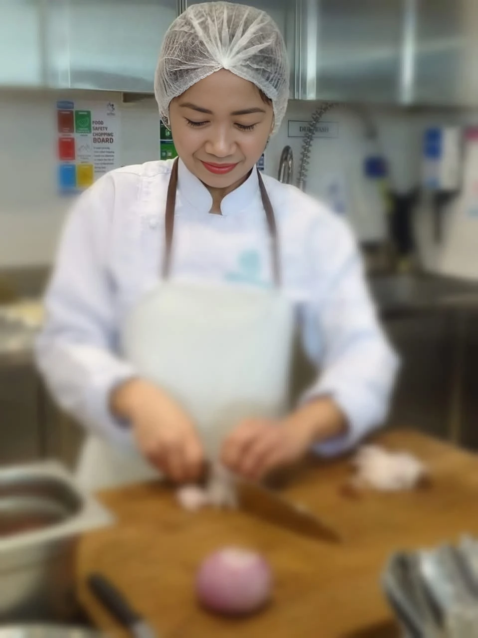 Mary - Filipino Maid / Nanny