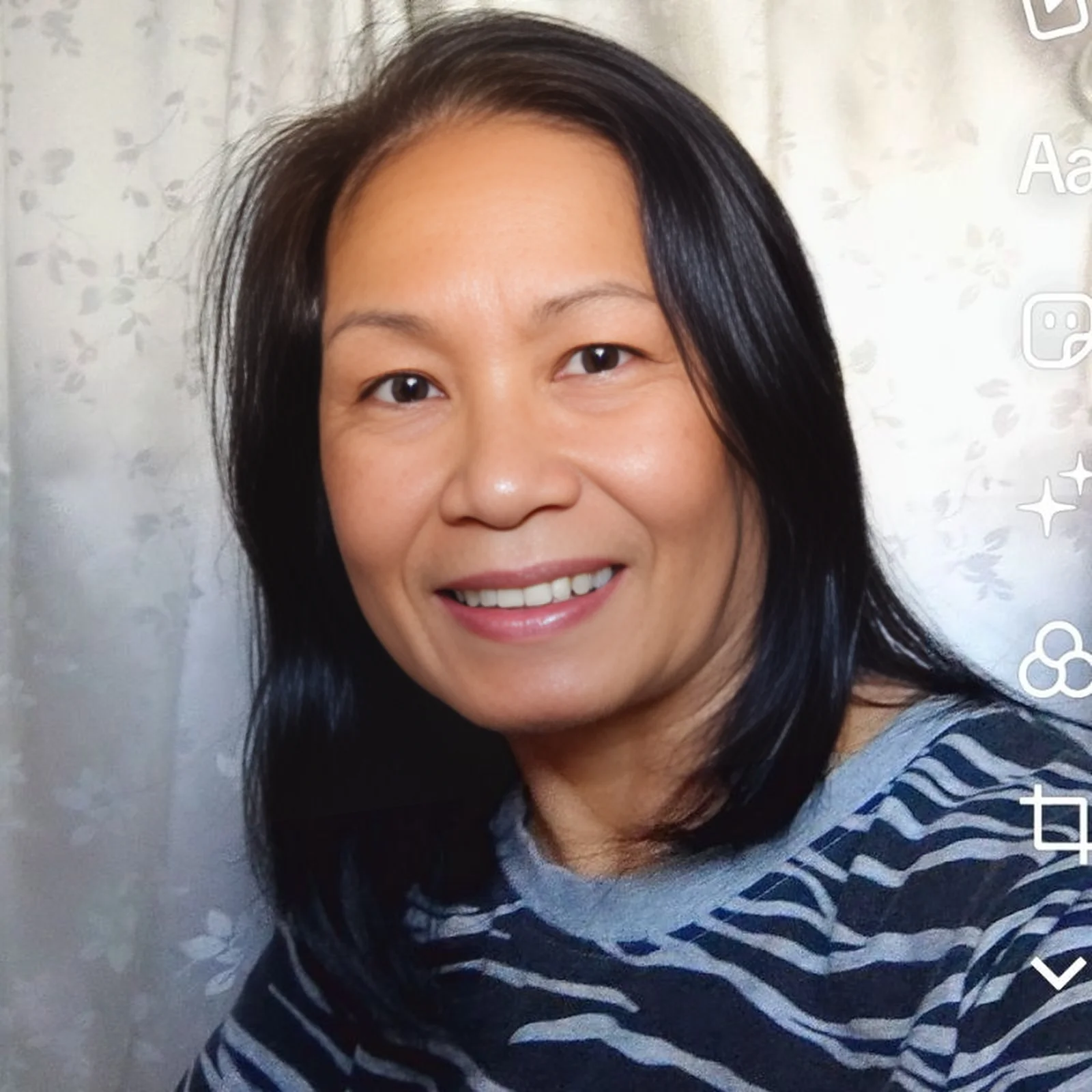 Lorie - Filipino Maid