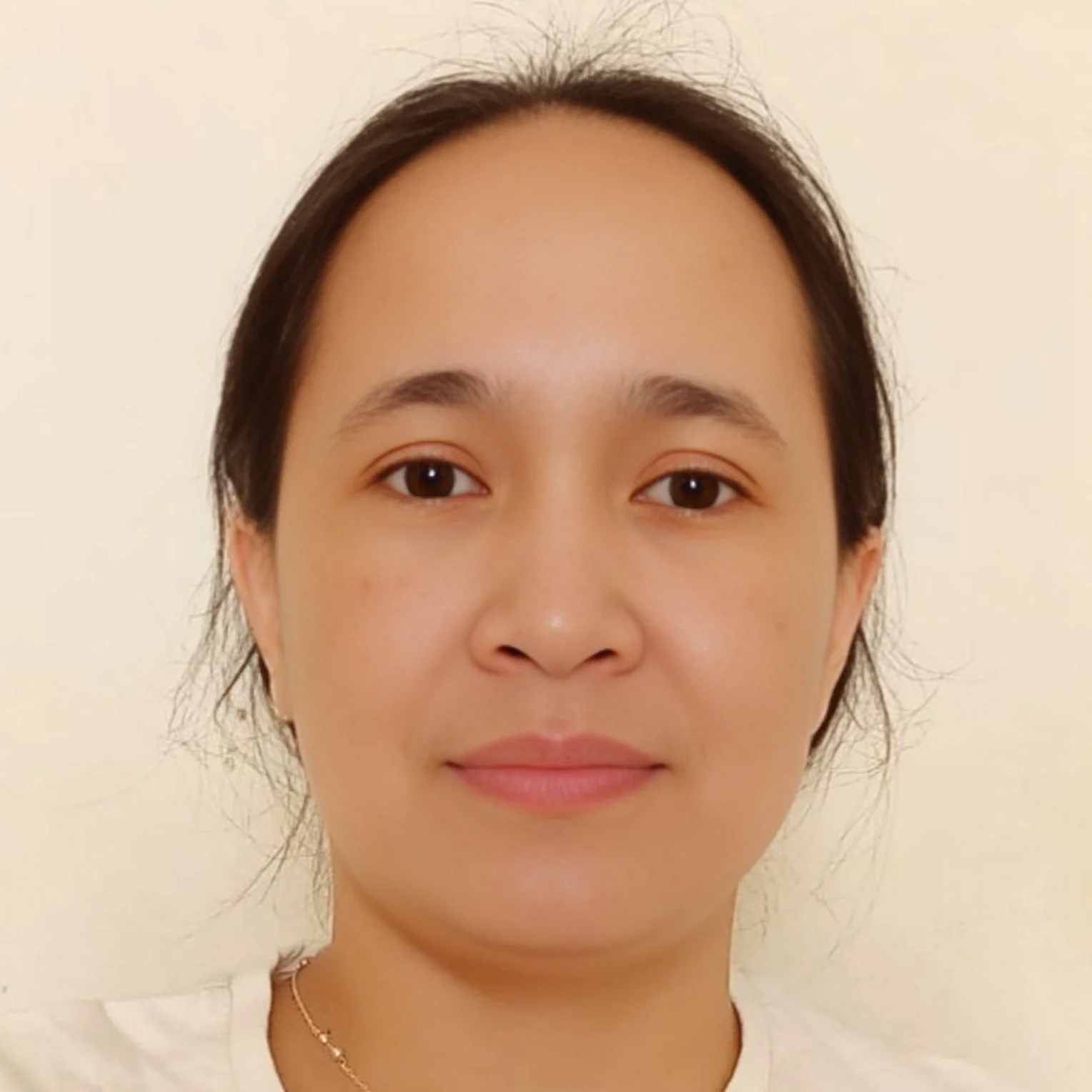 Joan - Filipino Nanny / Maid